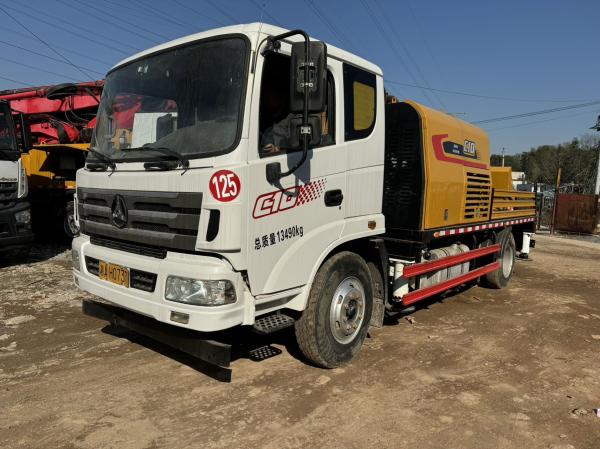 Compact Sany Lorry Mounted Concrete Pump 2200rpm 86 Meter