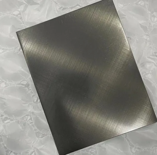 ISO Certified Alloy Steel Plate with Multiple Material Grades Suitable for Heavy Machinery and Structural Applications