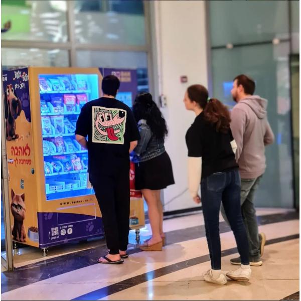 Dog Park Outside Location 24/7 Pet Products Dog Grooming Washing Smart Vending Machine For Pet Food