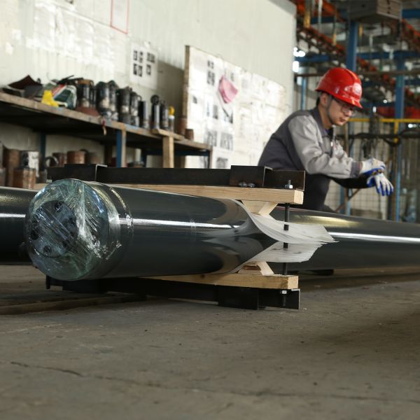 Steel Telescopic Hydraulic Long Stroke Cylinder With Hard Chrome Plated Surface
