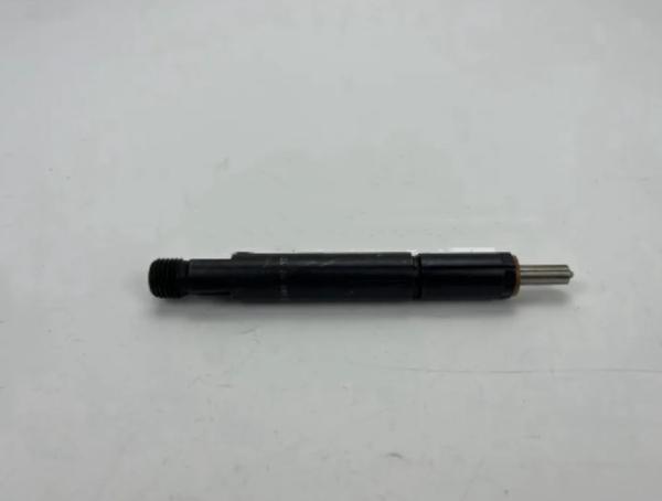 BF6M1013 Oil Atomizer Parts 432191327 BF6M1013 Injector For Deutz