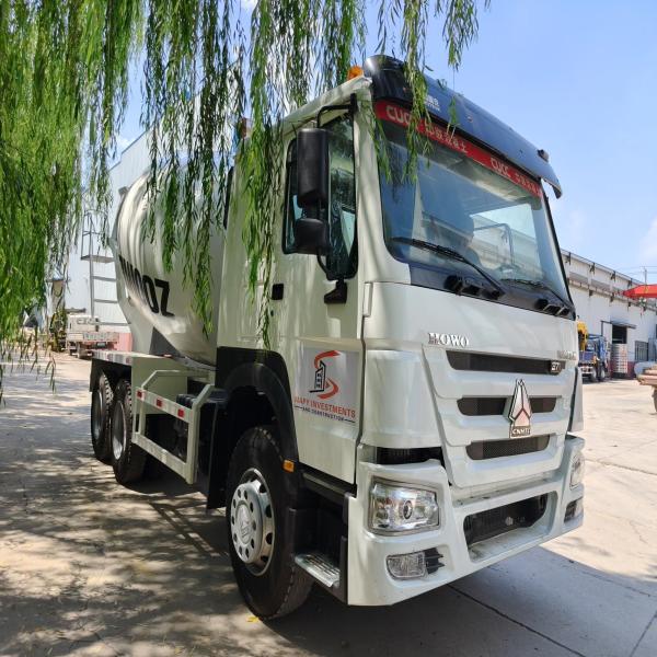 HOWO 371horse power Used Concrete  Trucks 8x4 Cement Mixer diesel