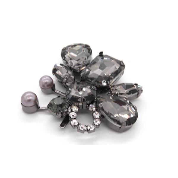 Bee Shaped Popular Rhinestone Shoe Buckle Nickel / Black / Gold Color