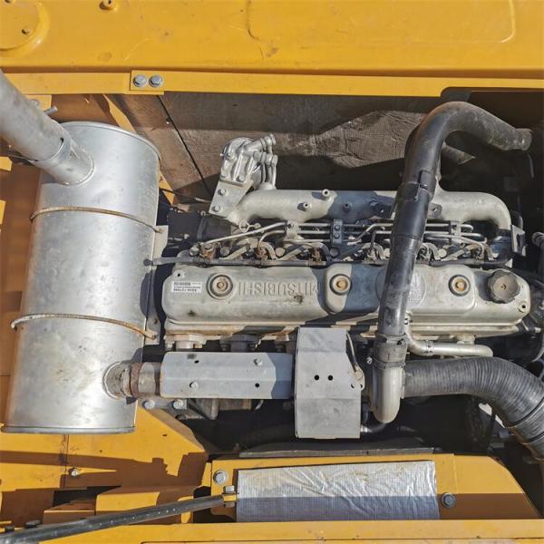 Coût moins cher VALVE hydraulique ORIGINAL SANY215C Excavateur avec pièces fabriquées en 2021 modèle