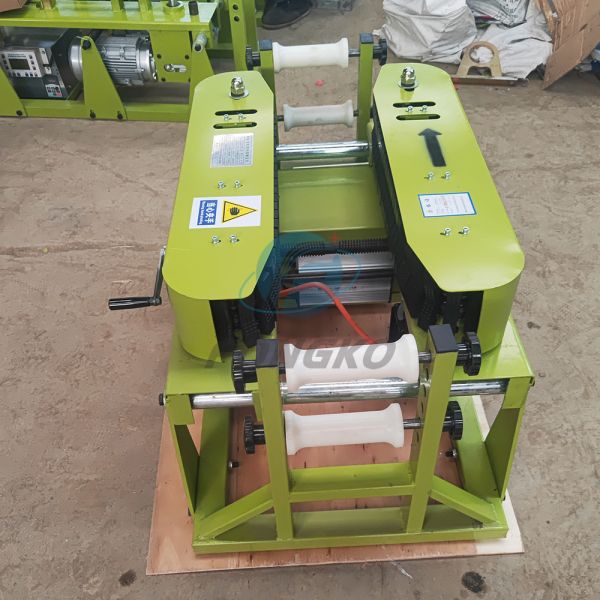 Fiber Optic Pulling Winch for Pulling Fiber Cable Tractor Cable Conveyor Intelligent Cable Conveyor