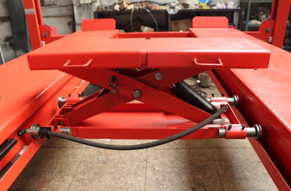 Hydraulic 4 Post Car Lift For Alignment 4.0T Four Post Automotive Lift With Jack Beam