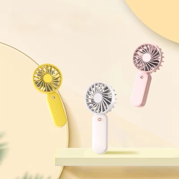 1200mAh Battery Mini Portable Fan with Humidify Function and Lightweight Design for Outdoor Use