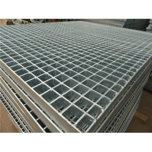Hot-Dipped Galvanized Steel Grating with Standard YB/T 4001.1-2007 ANSI/NAAMM(MBG531-88) and BS4592-1987 for Security Fence