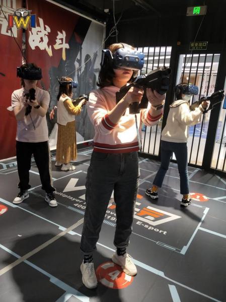 Expérience VR XR Arena avec un gameplay interactif