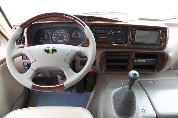Coaster Type City Sightseeing Business minibus / Passenger Minibus ISUZU Engine