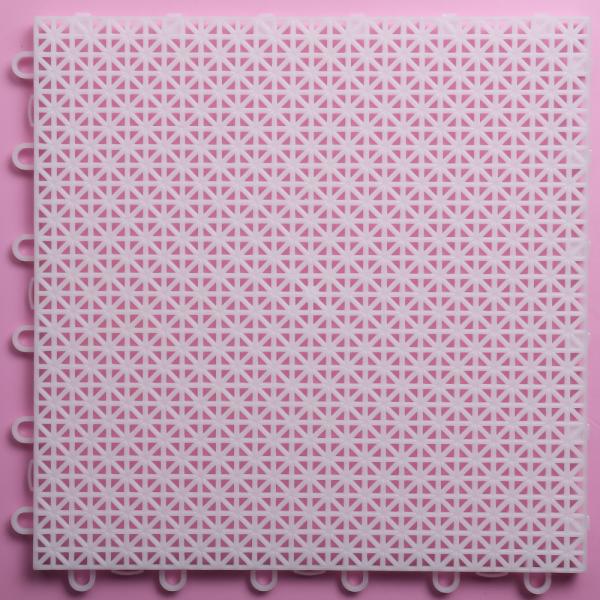 10 Years Recyclable Odorless PP Interlocking Flooring Anti Fatigue