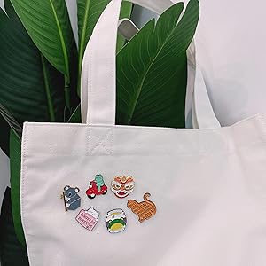 Custom Copper/Brass/Zinc Alloy Metal Holder Key Chain Metal Custom Creative Craft School Gift For Students Challenge Badge Metal Gold Crafts Soft Enamel Pins Honor School Brooch Pins