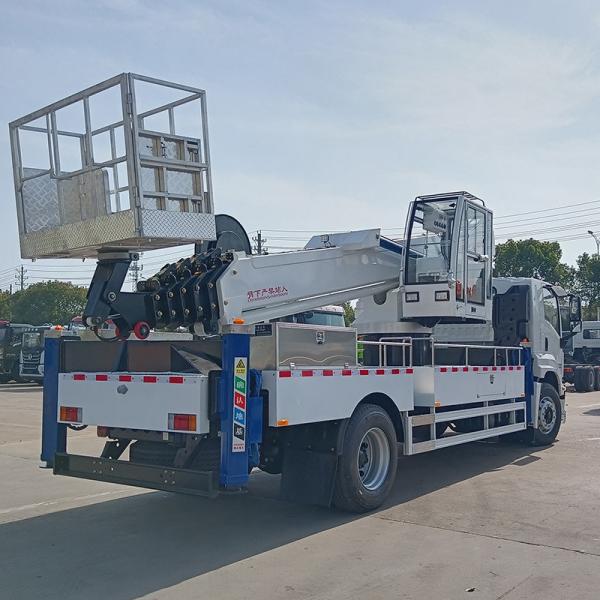 Factory Price Isuzu 45m Aerial Work Platform,  Heavy-Duty Boom Lift for Wind Turbine & High-Rise Maintenance