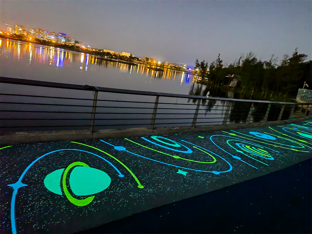 Glow PMMA Granules for Anti-Slip Ceramic Pavement | 10yr Durability