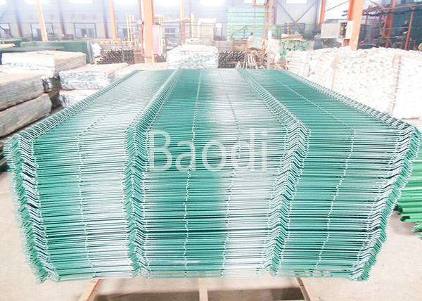 Garden Wire Mesh Fence Decorative Curved Green Welded Wire Fencing