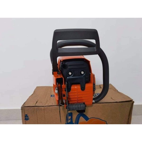 Hot Sale 4.5KW Wood Cutting Machine HUSQ288xp Gasoline Chainsaw With 81cc Garden Tools Chain Saw