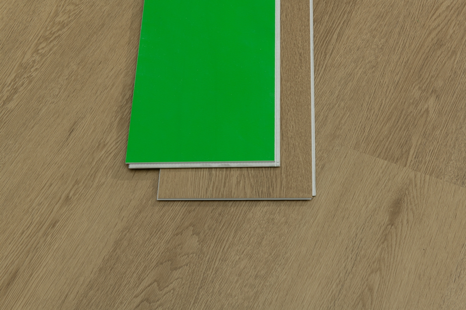 Moisture-proof 1220x180mm Thickness 5mm Interior Floor Brown SPC Flooring UV Coating Wooden Pattern For Rebuilding
