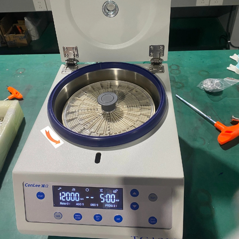 CenLee High Speed 12000rpm Hematocrit Centrifuge with 24pcs Capillary Tube 75mm LCD Display Micro Hematocrit Centrifuge