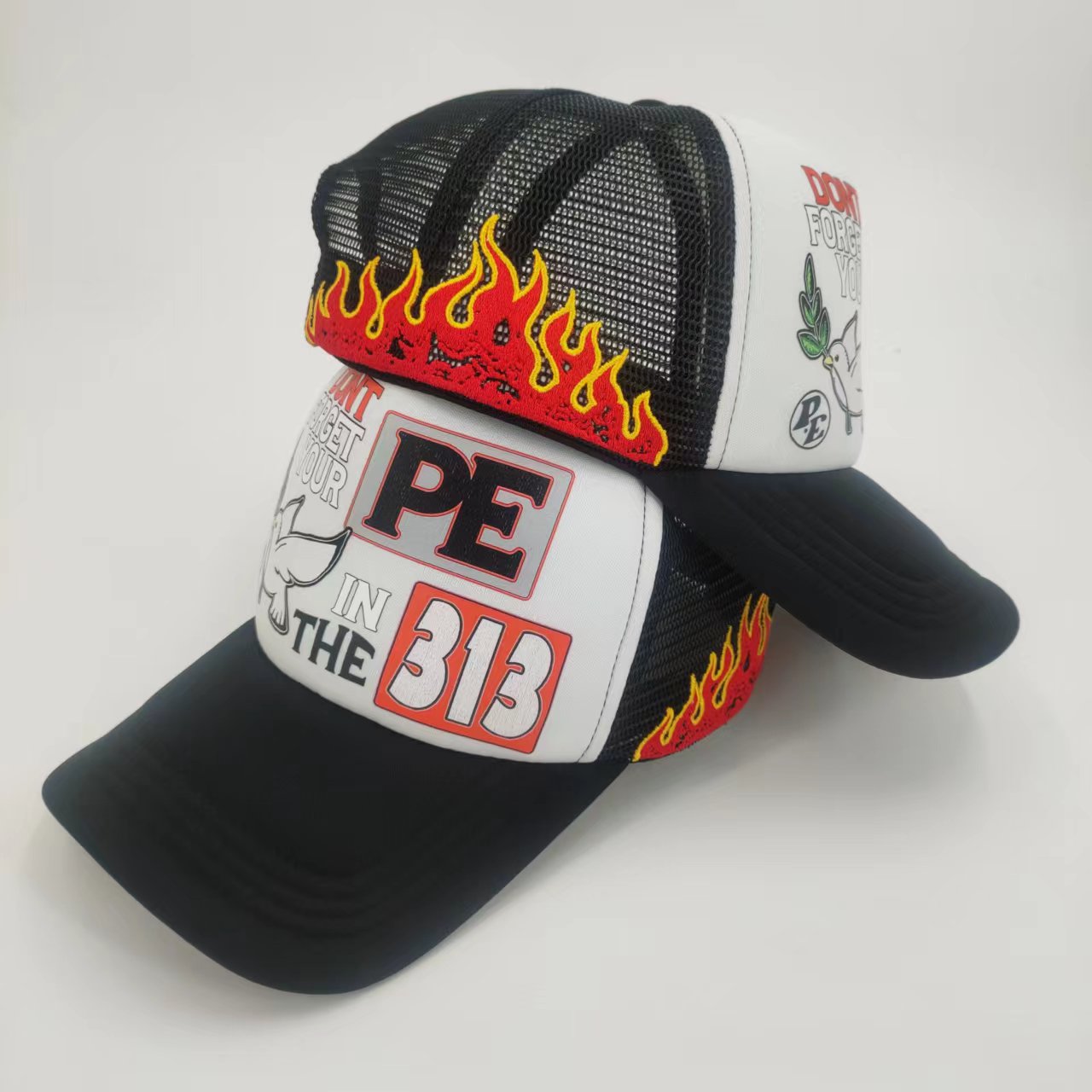 Patch Fire Flame Custom Embroidery Trucker Hats Pattern Mesh Foam Snapback Gorras With Flame Print Cute 5 panel
