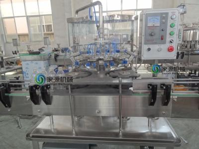 Auto latas de cerveja 2000BPH que enchem Euqipment com a máquina tampando