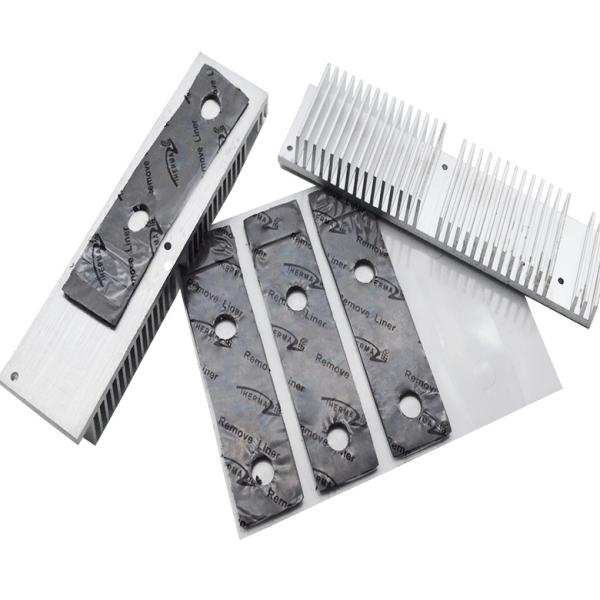 Стекловолокно укрепленная теплопроводность подложка Тепловое заполнение пробела для светодиодных светильников Силиконовый эластомер