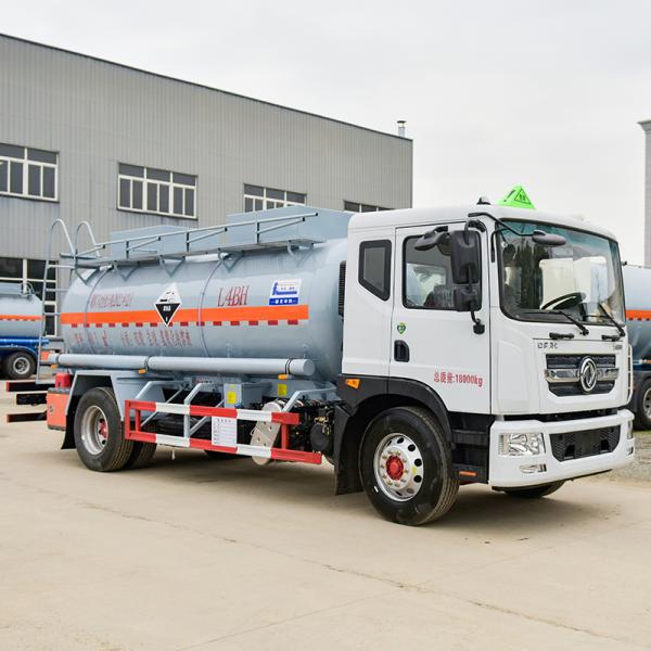 10.3 Cubic Meter Dongfeng D9 4x2 Corrosive Tank Truck Maximum Speed 79 Km/H