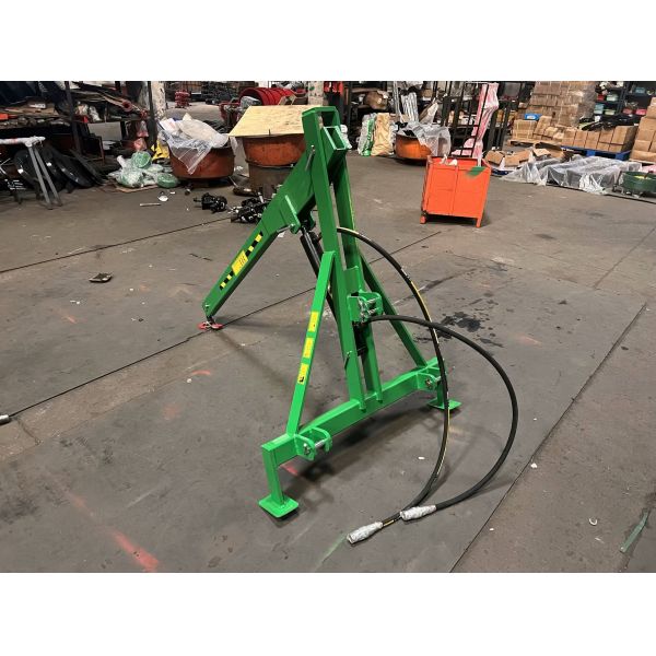 EC500 - Tractor Mounted 3 Point Elevator Crane 500kgs Loading Capacity