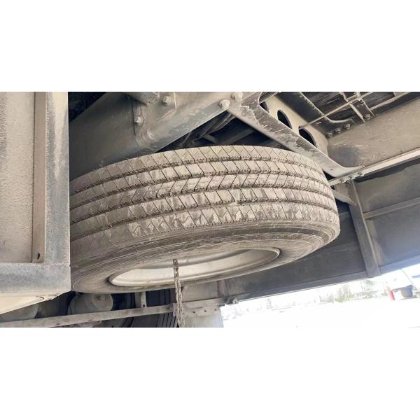 Un plus haut moteur utilisé 147kw 2+3layout 48seats du car KLQ6116 Yuchai d'autobus scolaire