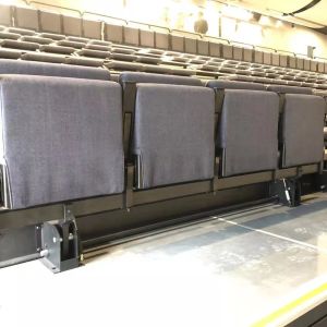 Задние складывая телескопичные посадочные места Bleacher, Retractable место на открытой трибуне для OEM спортзалов