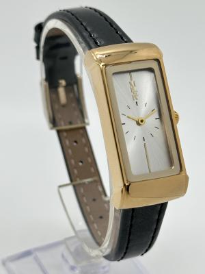 Modern Luxury Leather Strap Quartz Watch Accurate Timekeeping Mens Black Band Watch