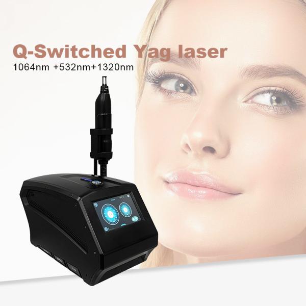 OEM Q Switched Nd Yag Laser Machine For Pigmentation Removal 532nm Blackhead Remover