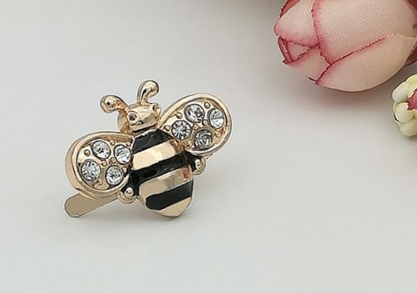 Zinc Alloy Diamante Shoe Buckles , Shoe Accessories Metal Shoe Clips Bee - Like