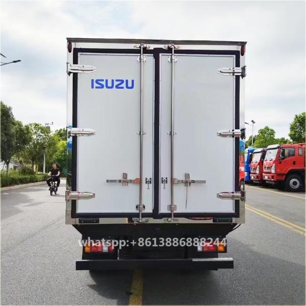 Factory Hot Sale of  I  Suzu   White  Small  Export   Chilled Truck     Refrigerator Truck     Reefer Truck