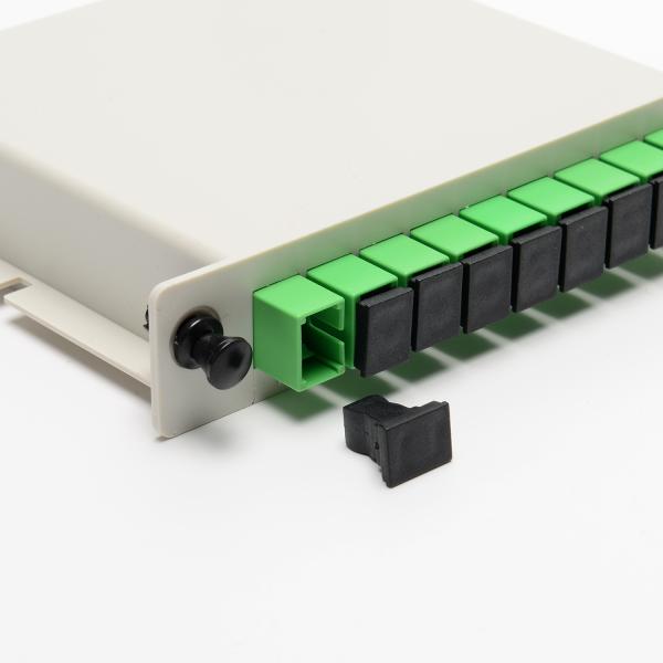 Тип вносимая потеря коробки SC APC 1x4 LGX FTTH PLC вставки Splitter оптического волокна низкая