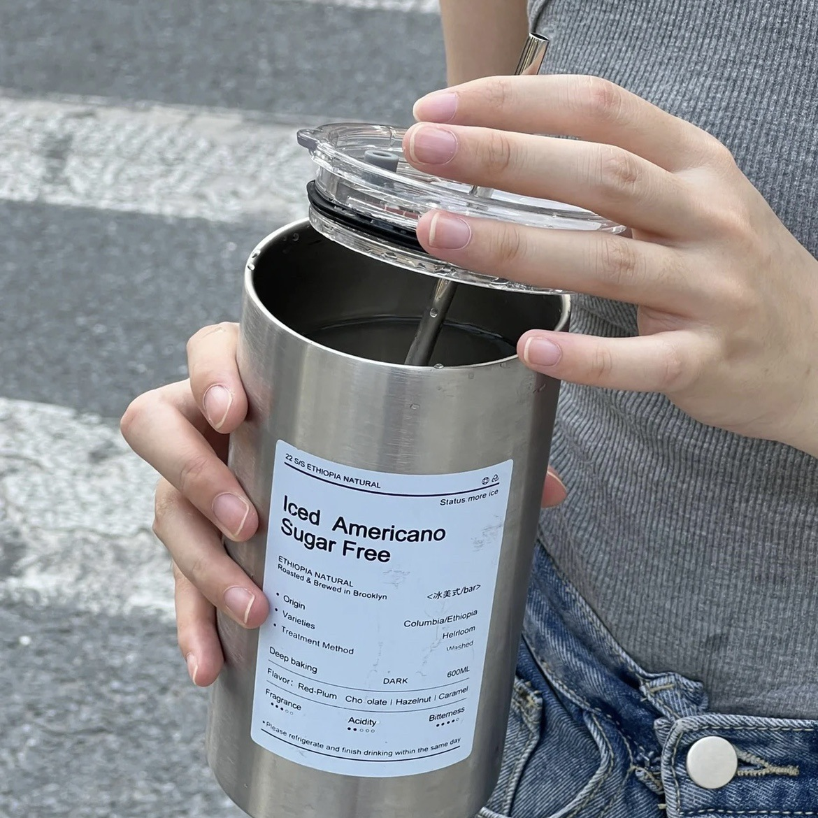 Niche Coffee Tumbler Stainless Steel Fashionable And Trendy Straw Cup Portable Office Simple High Appearance Level Insulated Flask