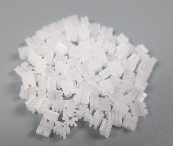 Customized Ceramic Dental Braces With Comfortable Arc Shape Smooth Schemes