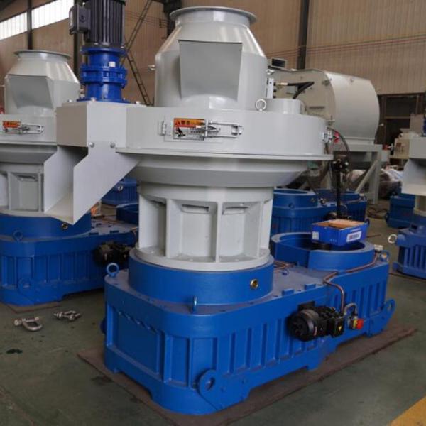 Biomass Industrial Wood Pellet Machine 380V 50Hz 0.8-1.2Mpa