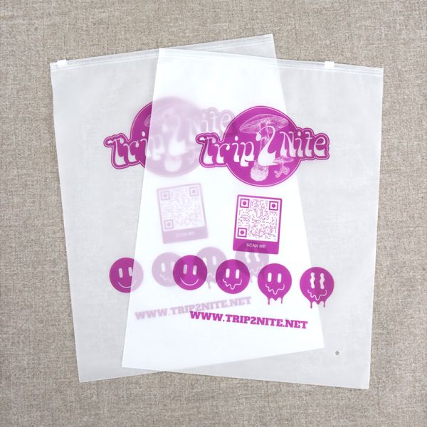 Customized Logo Printed Sliding Transparent Zipper Hat Shirtpackaging Bags Biodegradable Black Frosted Zipper T-Shirt Bag