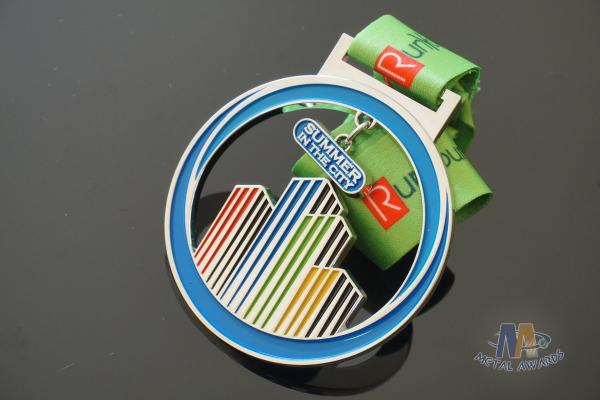 Die Casting Metal Award Medals ,  Virture Races Finish Soft Enamel Silver Medallion Medals With Ribbon
