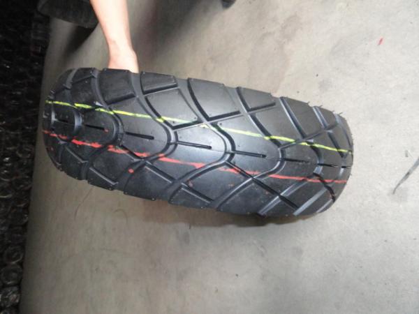 Red Motorcycle motorbike motor 120-70-12 130-60-12 120-70-12 Red edge motorcycle tires