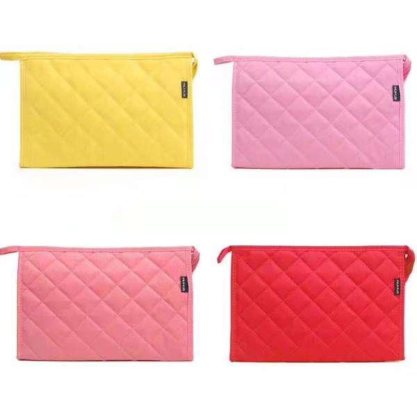 Diamond Stitch Pattern Zipper Cosmetic Bag For Travel 19cm×12cm×6cm