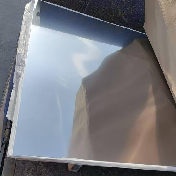 Plaque d'acier inoxydable BA laminée à froid de qualité AISI430 SUS430 pour cuisine et ascenseur