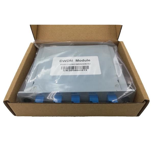 100G 8 Channel DWDM Mux Demux Module C Band And L Band