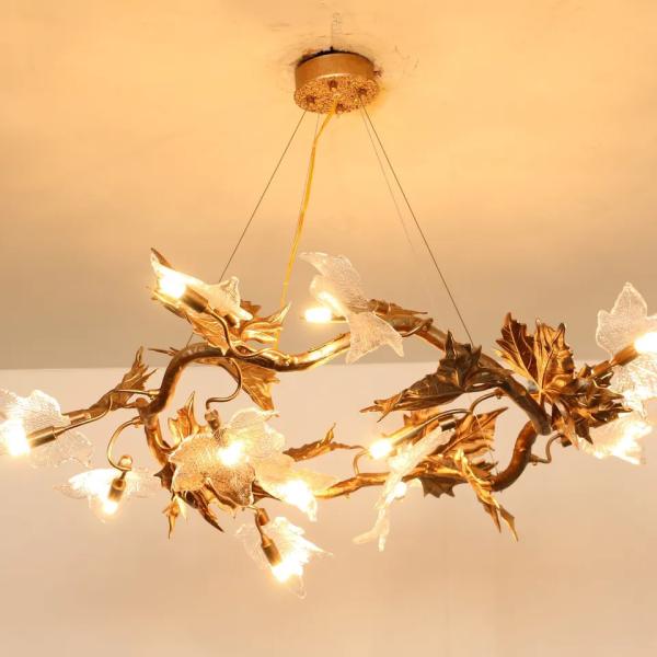 O candelabro de Art Glass Maple Leaf Pendant do corpo do cobre H65 ilumina ISO9001 moderno