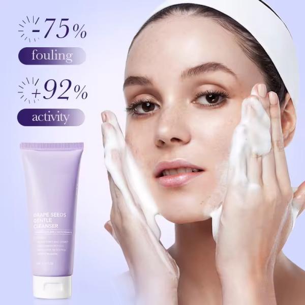 Produto de limpeza facial de limpeza de raízes de uvas