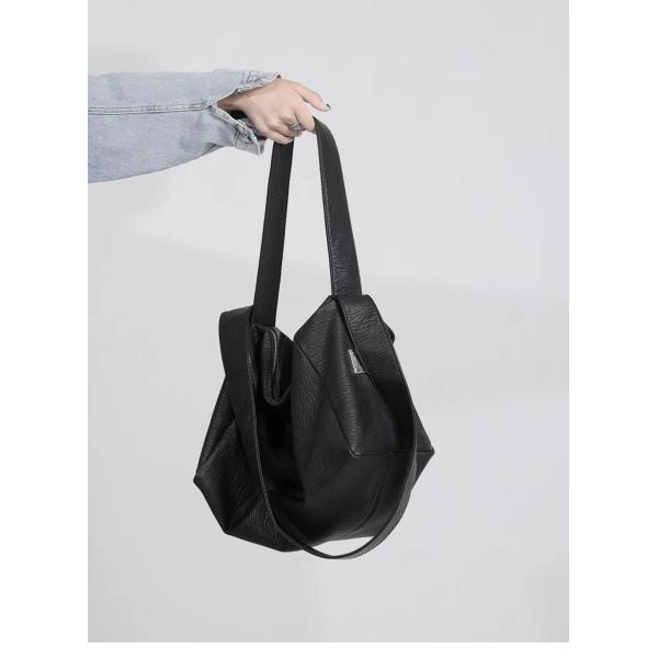 2024 Women's Versatile Tote Bag with Skew Straddle Instagram Design and Large Capacity
