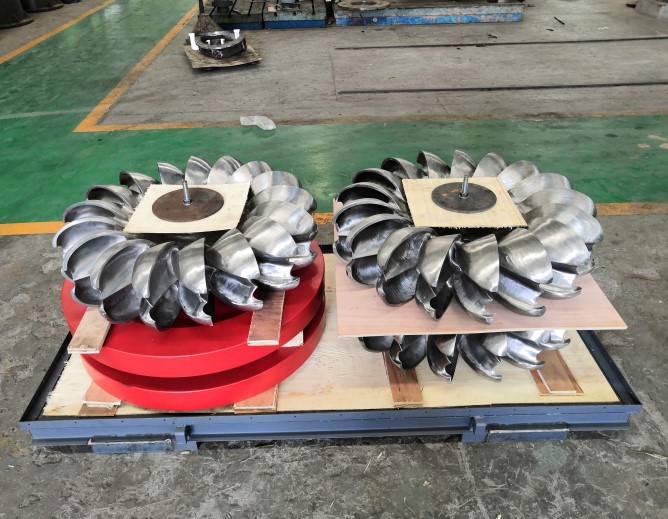 Небольшое горизонтальное бегуна 800KW колеса Pelton турбины подачи вертикальное