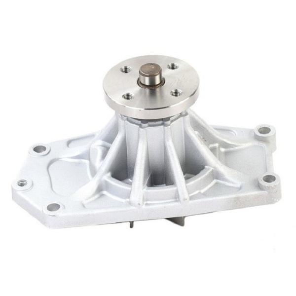 piezas ME015217 ME995424 de Water Pump Engine del excavador de 4D34 4D34T ME996868