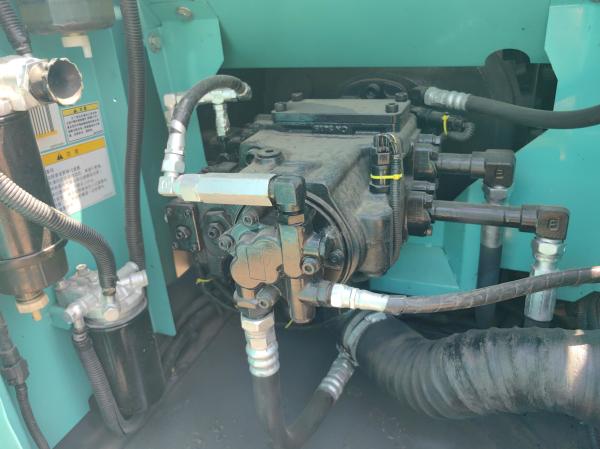14Ton Used Kobelco SK140 Middle Backhoe Excavators Earthmoving Crawler