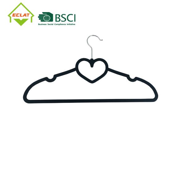 40x22cm Heart Shaped Wide Shoulder Plastic Hangers